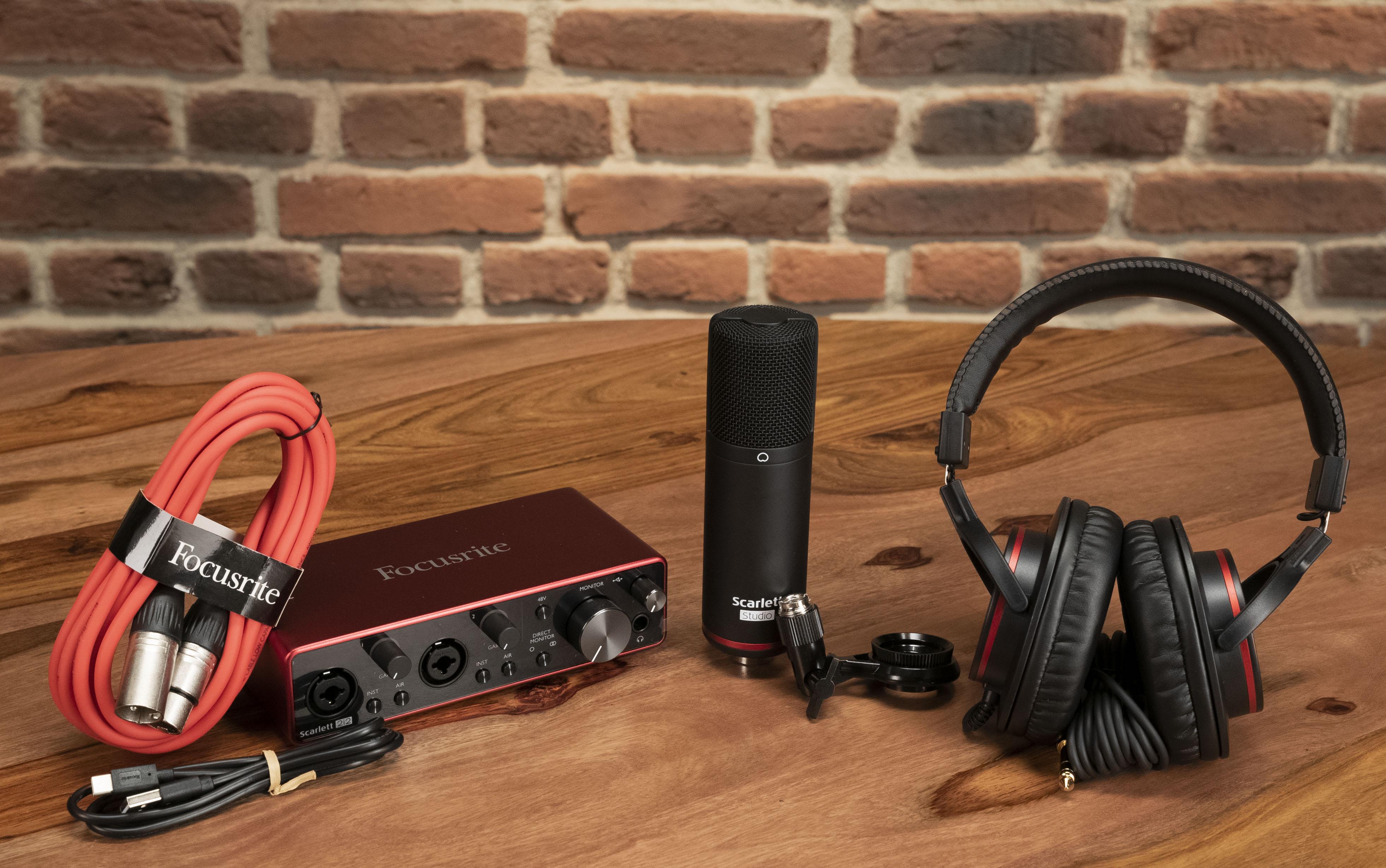 SCARLETT 2I2 STUDIO 3RD GEN