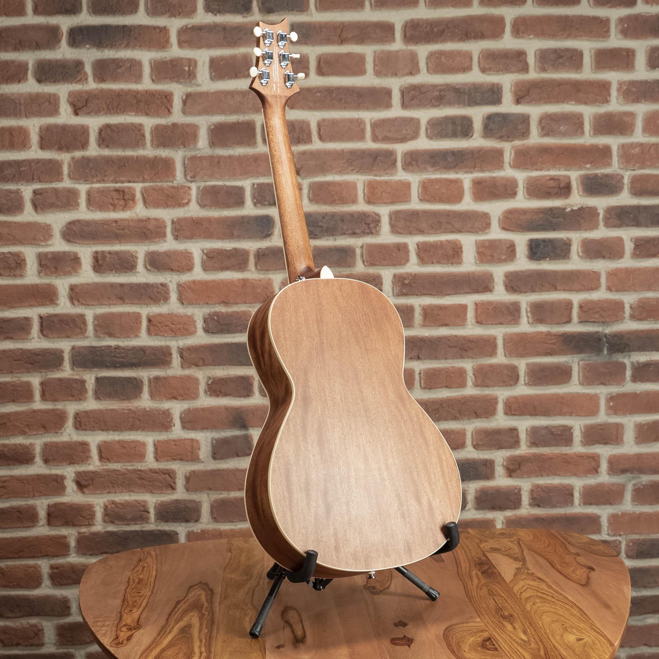 SE PARLOR 20 MAHOGANY