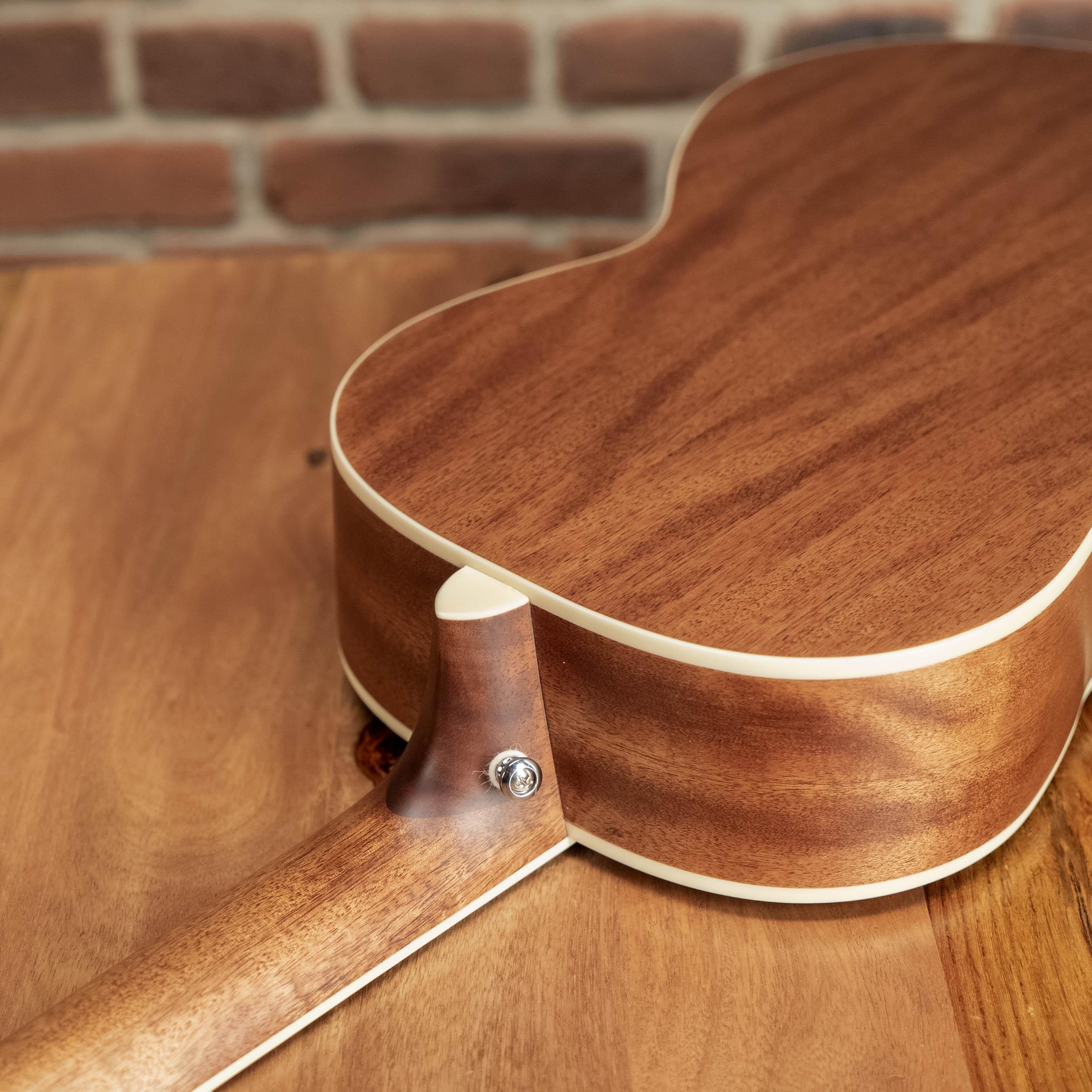 SE PARLOR 20 MAHOGANY