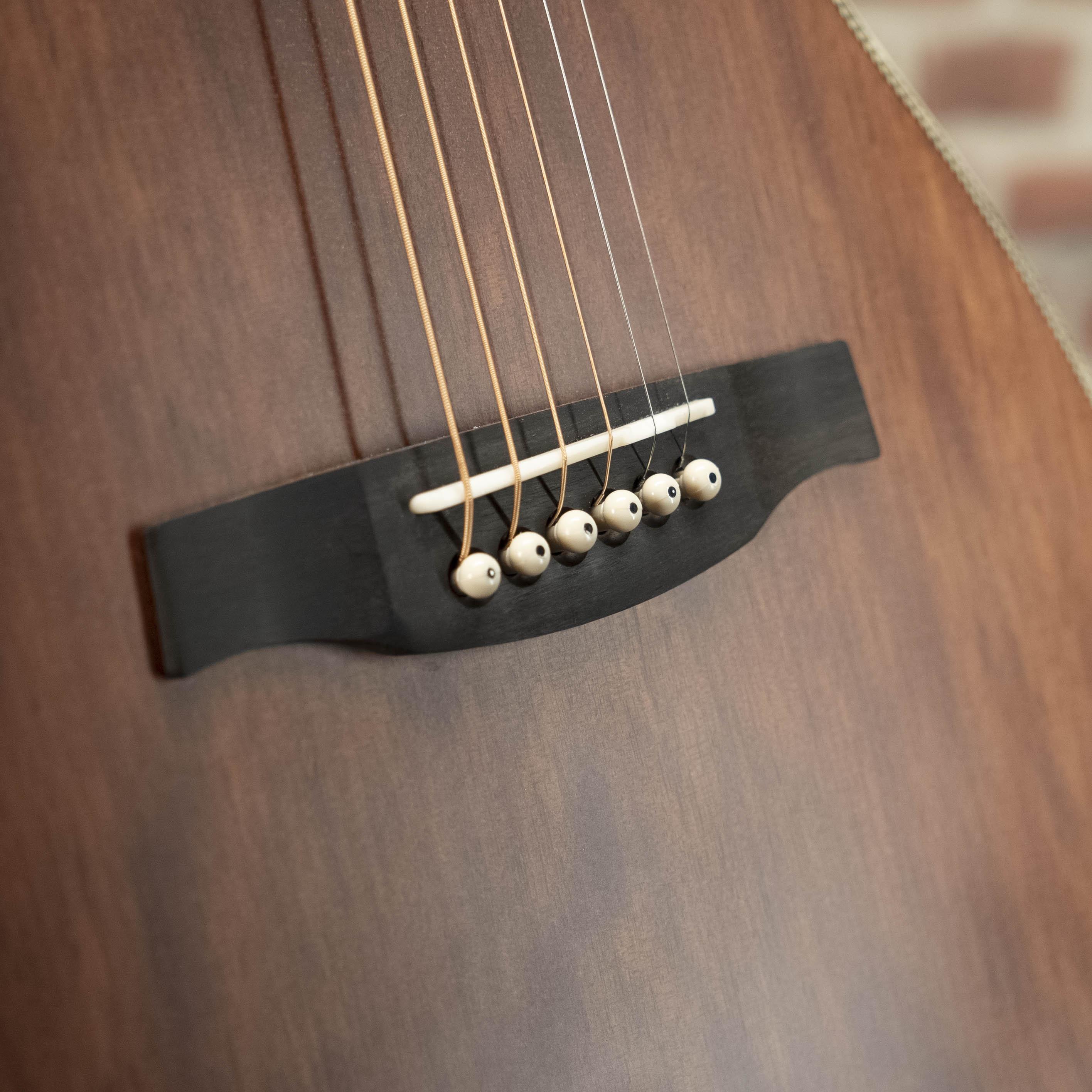 SE PARLOR 20 PIEZO MAHOGANY